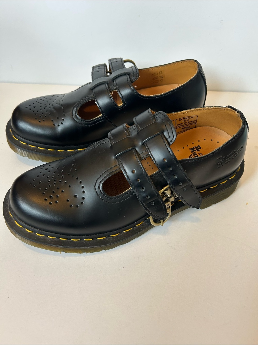 Dr. Martens 8065 Women’s Black Leather Mary Jane size 38